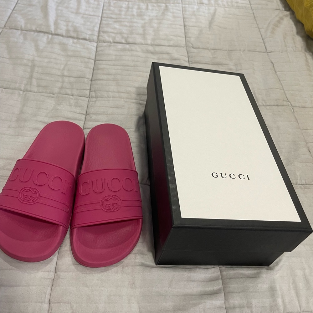 Gucci slides